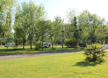 Camping Municipal Saintes Grandes Rives