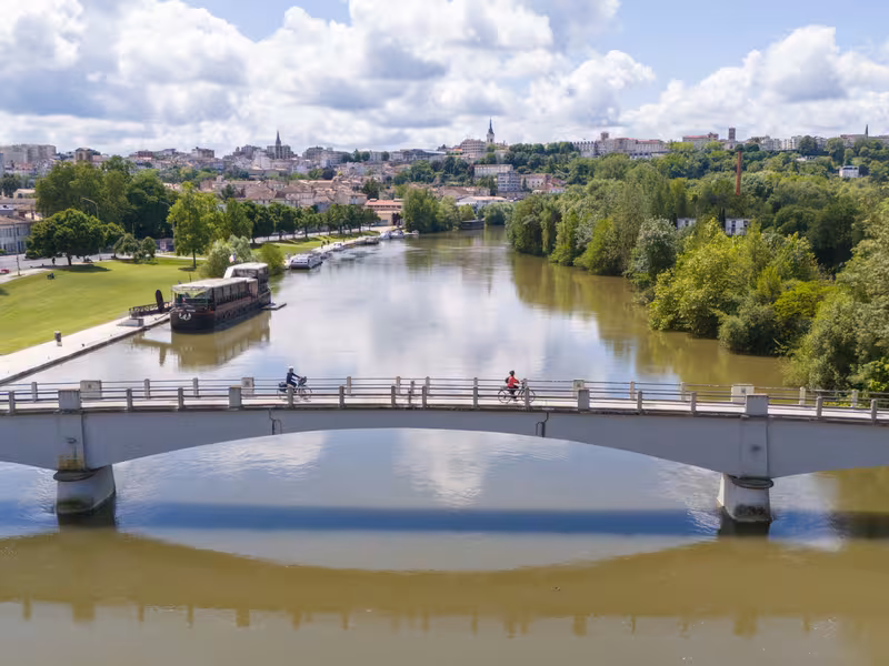 La Flow Velo_Quartier l'houmeau à Angouleme