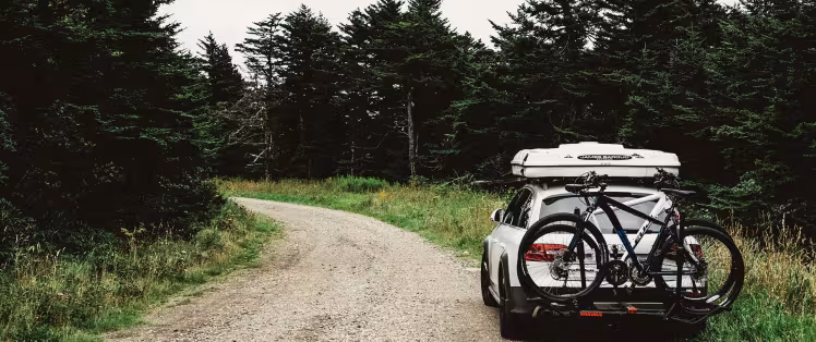 Rack à vélo sur voiture