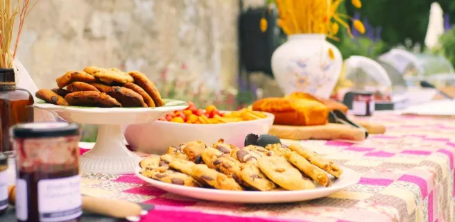 La Noyeraie des Borderies - walnut farm and shop