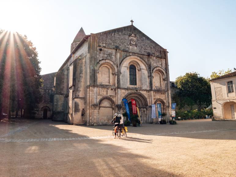 église abbatiale de Saintes